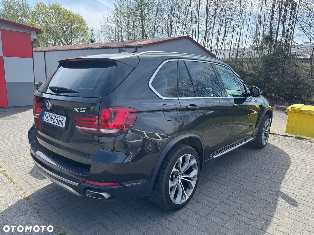 BMW X5 xDrive40d - 11