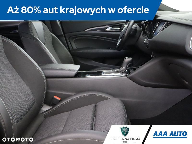 Opel Insignia - 11