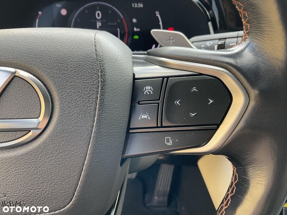 Lexus NX 350h Omotenashi AWD - 28