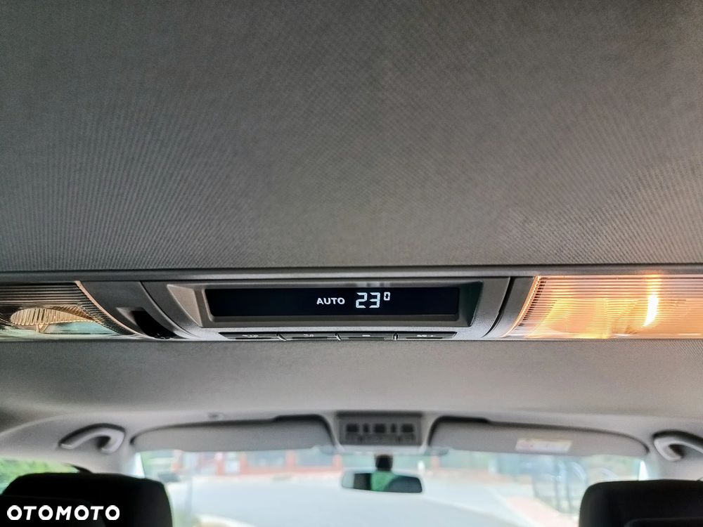 Volkswagen Multivan 2.0 BiTDI L1 Business DSG - 24