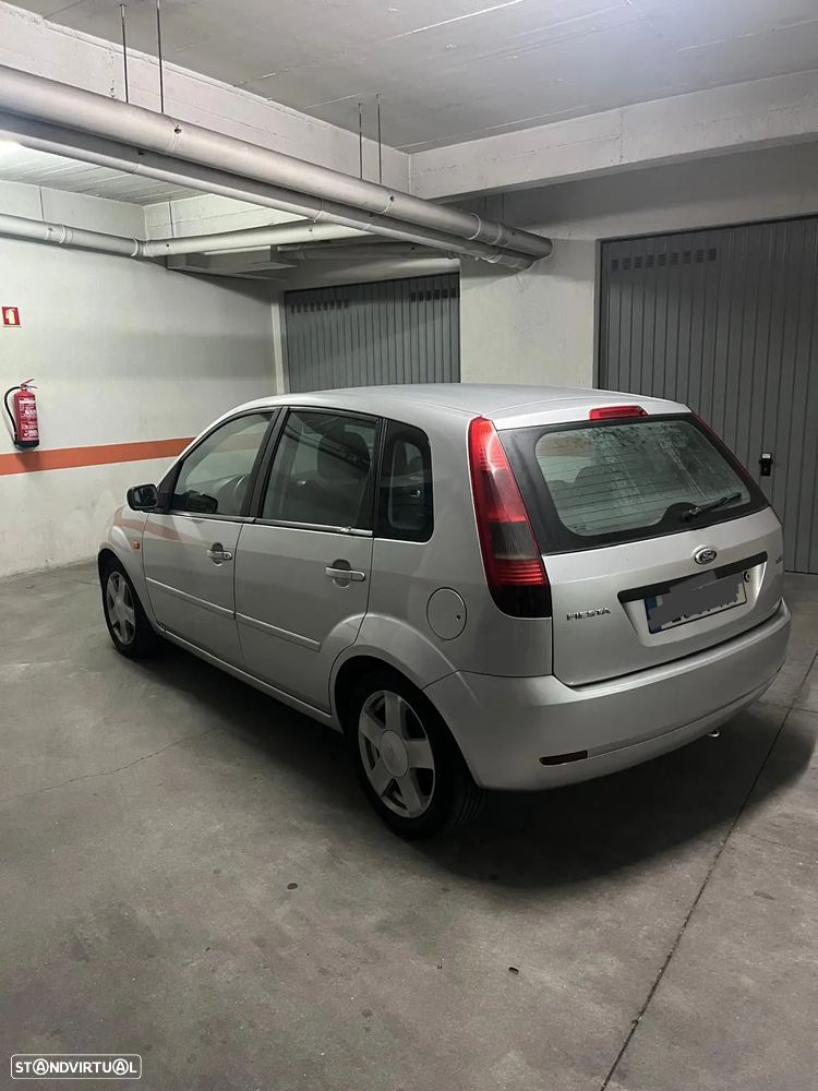 Ford Fiesta 1.4 TDCI Trend - 5