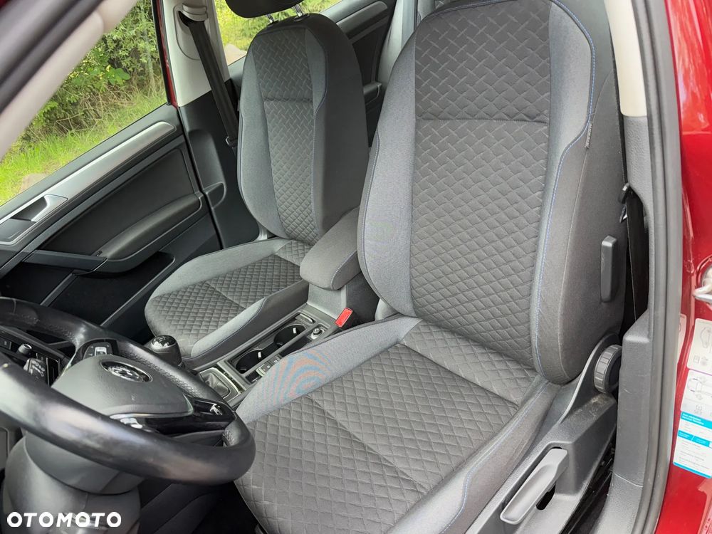 Volkswagen Golf 1.0 TSI City - 6