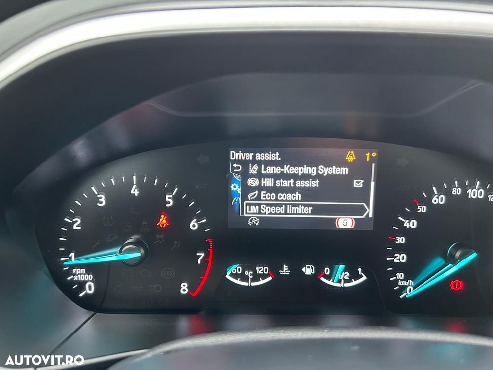Ford Focus 1.0 EcoBoost Connected - 28
