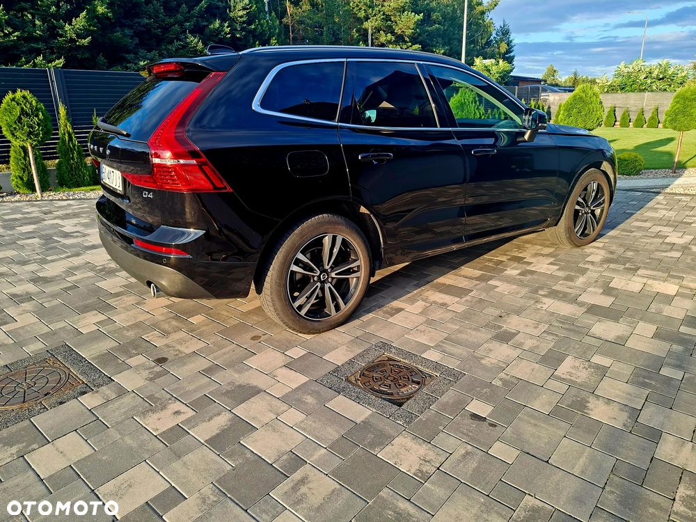 Volvo XC 60 D4 Momentum Pro - 6