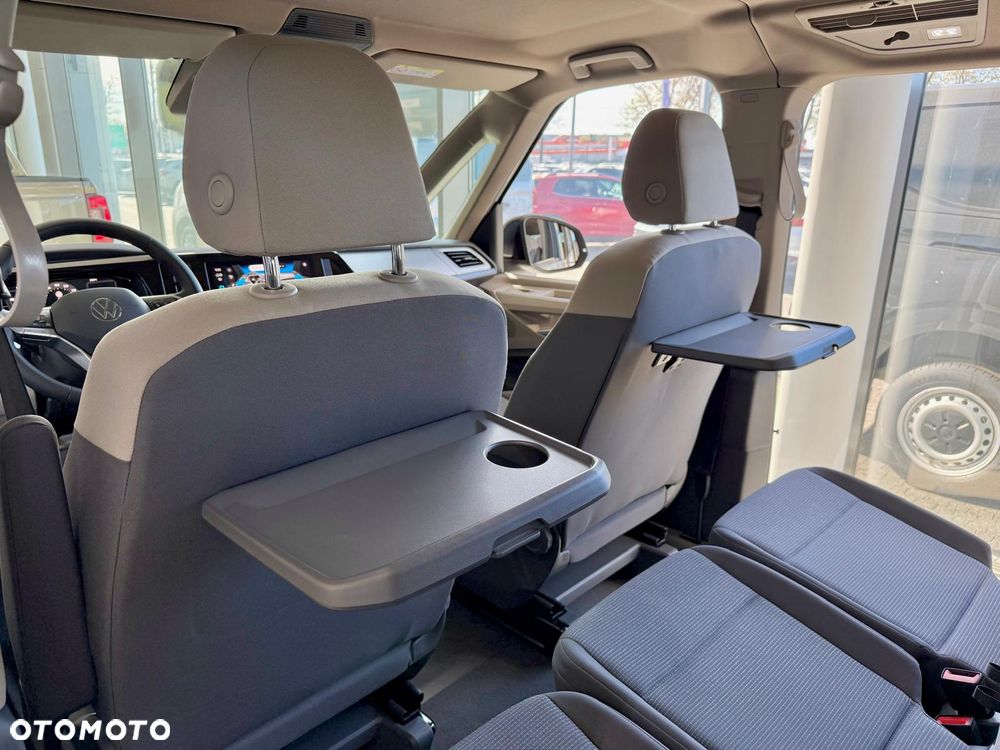 Volkswagen Multivan - 20