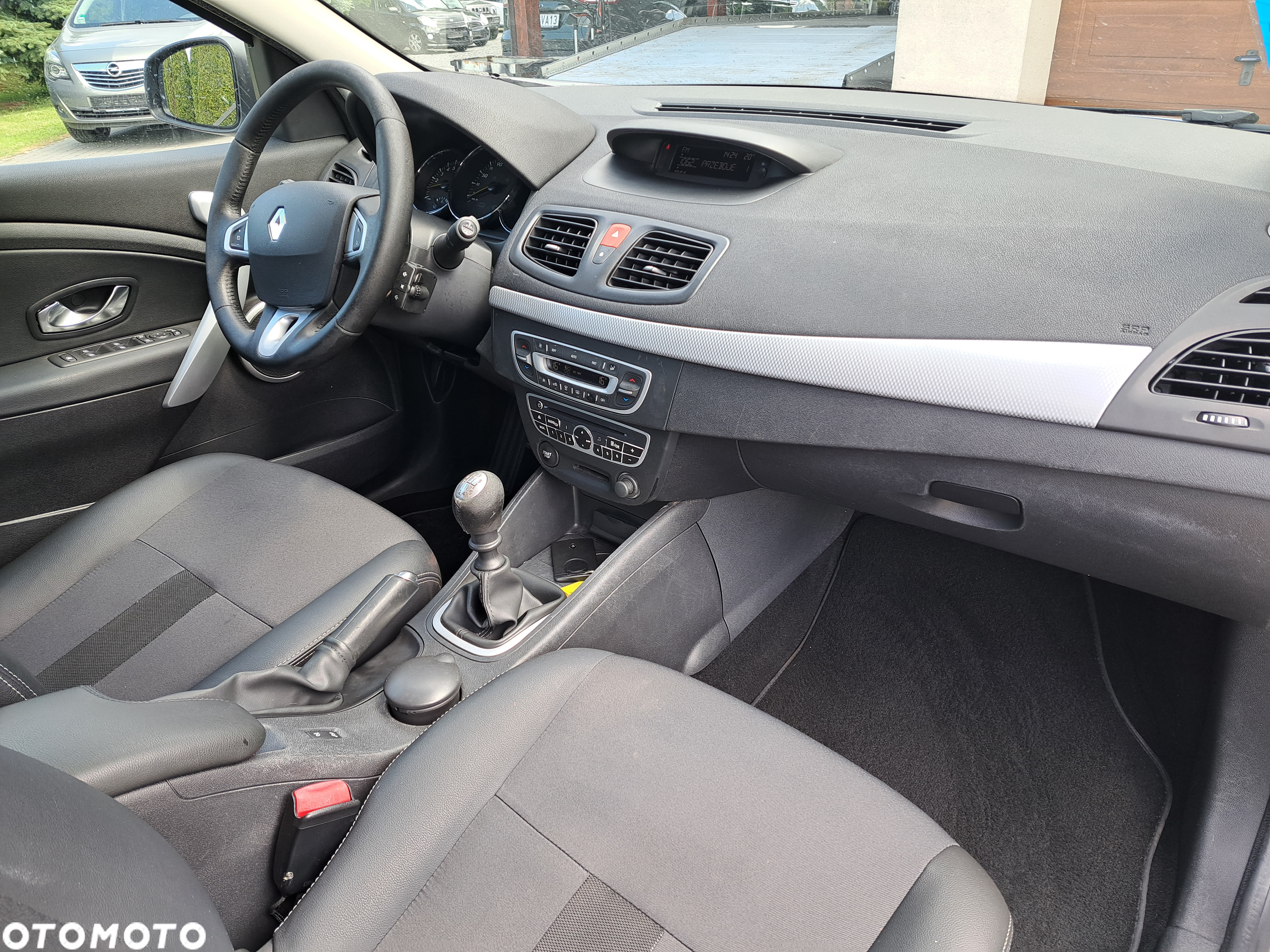 Renault Fluence 2.0 16V 140 Dynamique - 9