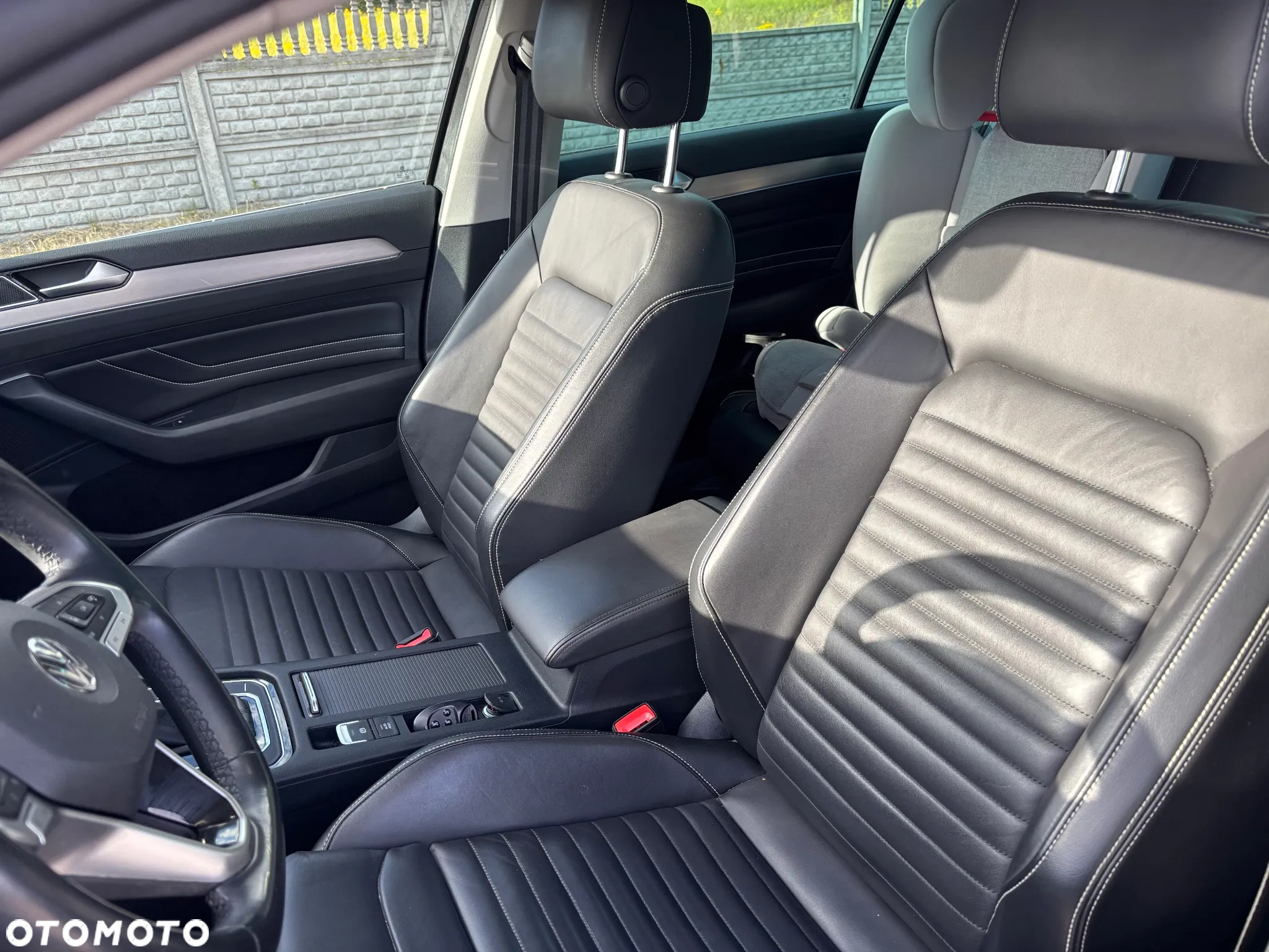 Volkswagen Passat 2.0 TSI Elegance DSG - 11