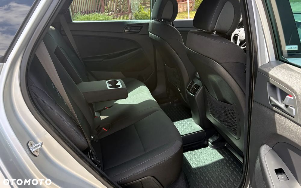 Hyundai Tucson blue 1.6 GDi 2WD Passion - 21