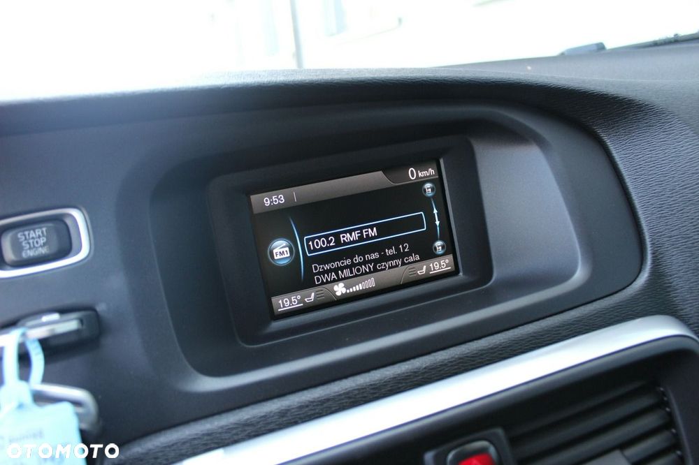 Volvo V40 T3 Kinetic - 15
