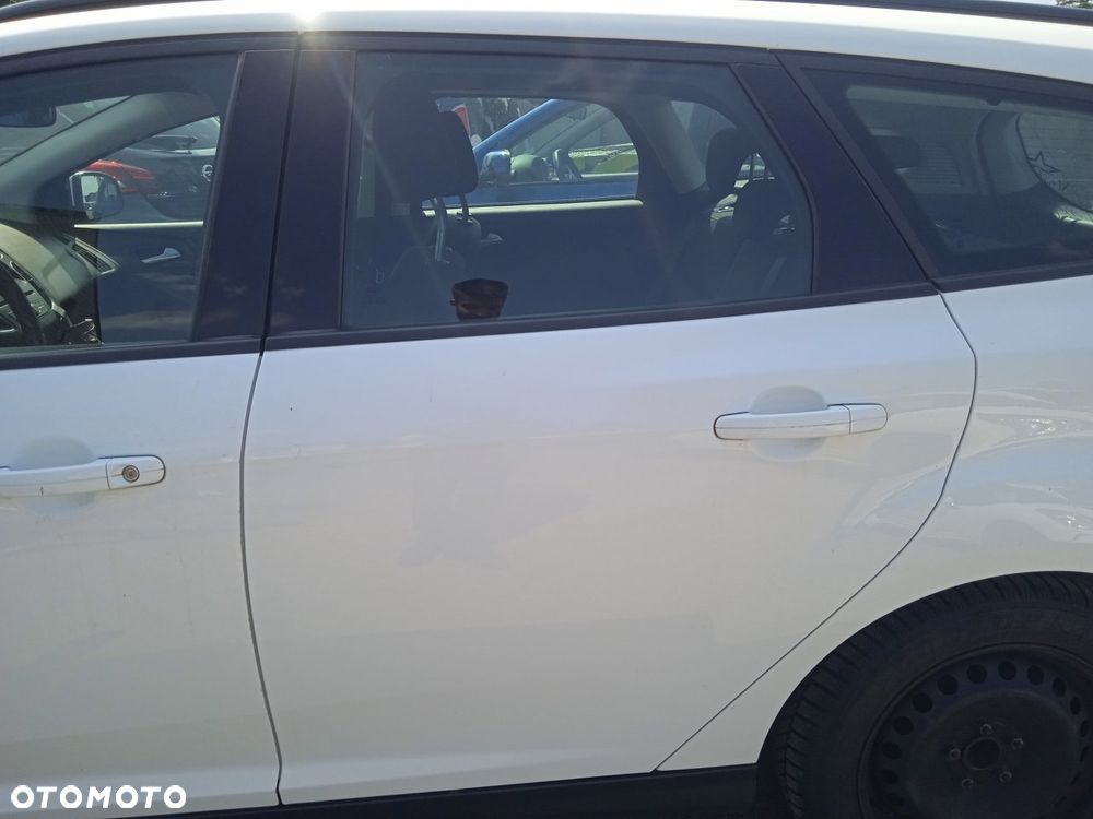 Drzwi Lewe Prawe Przednie Tylne Ford Focus MK3 Kombi 5F - 2