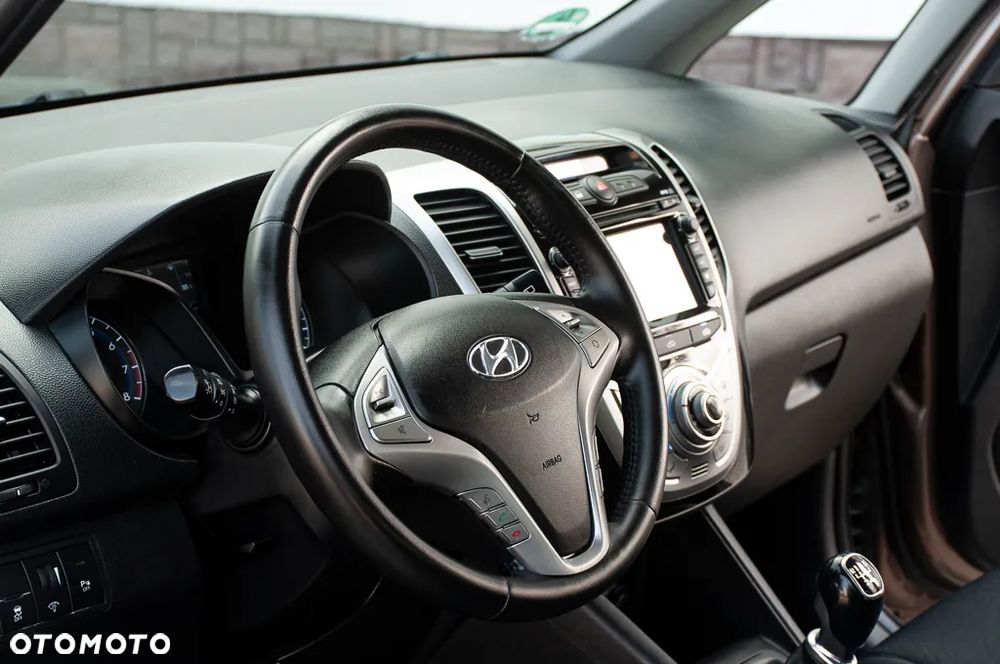 Hyundai ix20 1.4 Fifa World Cup Edition - 22