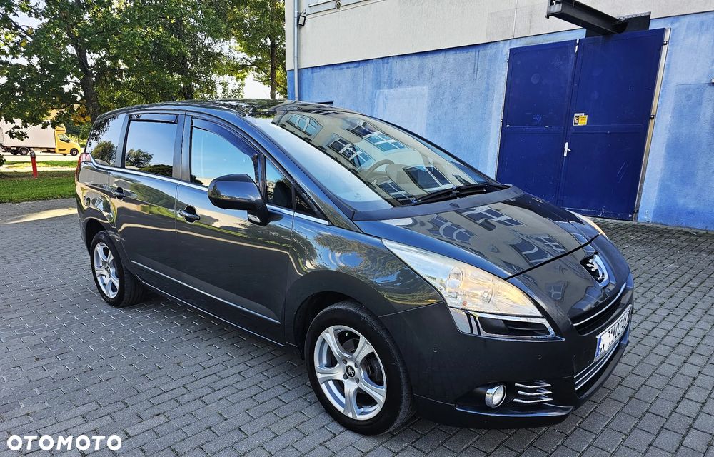 Peugeot 5008 HDI FAP 110 EGS6 Platinum - 5