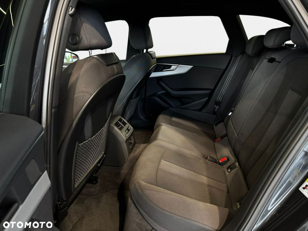 Audi A4 Avant - 18