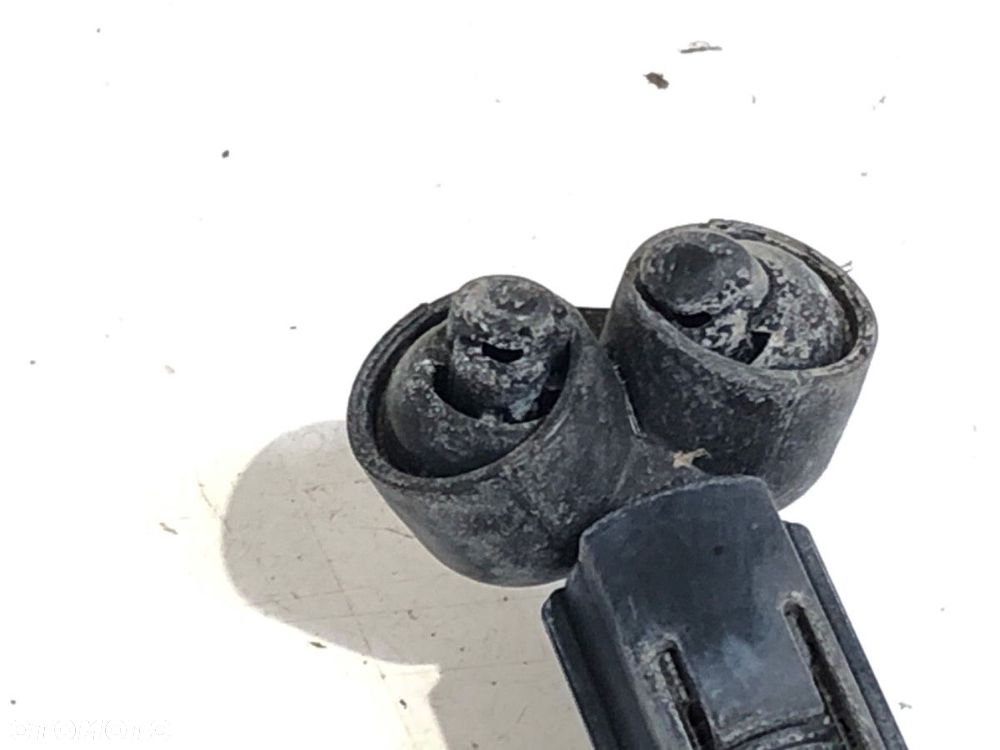 SPRYSKIWACZ REFLEKTORA LEWY PRZÓD  MERCEDES-BENZ KLASA E T-Model (S212) 2009 - 2016 E 200 CDI / - 2