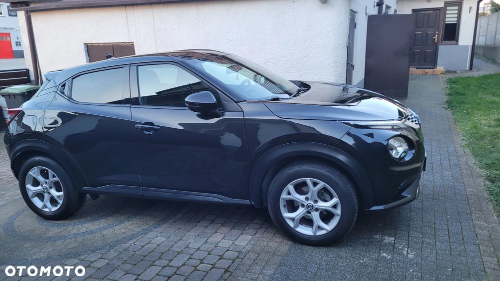 Nissan Juke 1.0 DIG-T N-Connecta DCT - 4