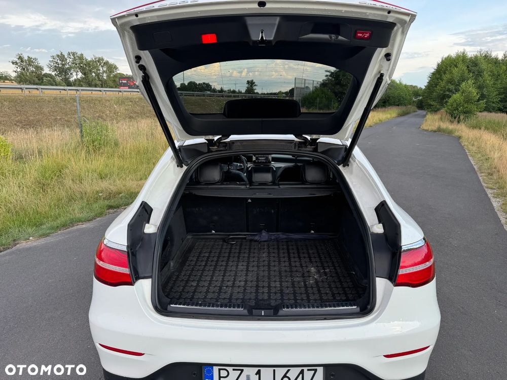 Mercedes-Benz GLC 220 d 4-Matic - 17