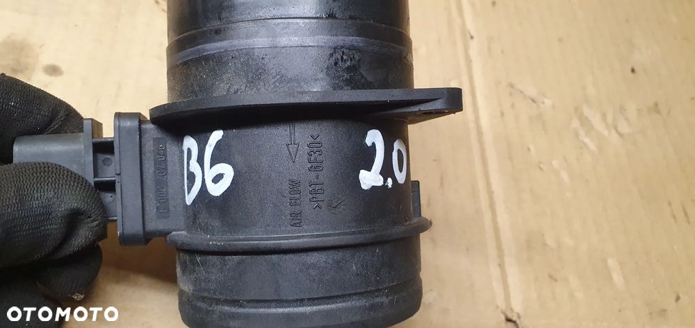 Przepływomierz powietrza VW Passat B6 2.0 TDI 03G906461C 0281002735 - 6