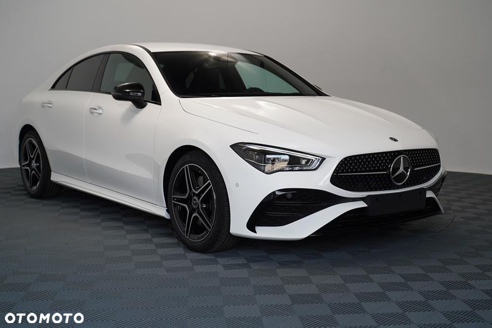 Mercedes-Benz CLA 200 mHEV AMG Line 7G-DCT - 3