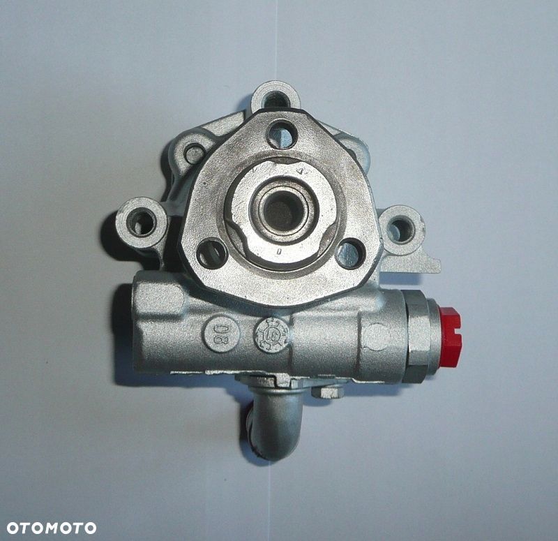 POMPA WSPOMAGANIA VW NEW BEETLE TOLEDO II 2 OCTAVIA KYB A3 - 3