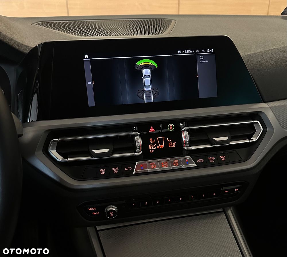 BMW Seria 3 318i Advantage - 17