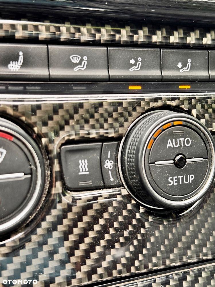 Volkswagen Golf GTD 2.0 TDI SCR DSG - 25