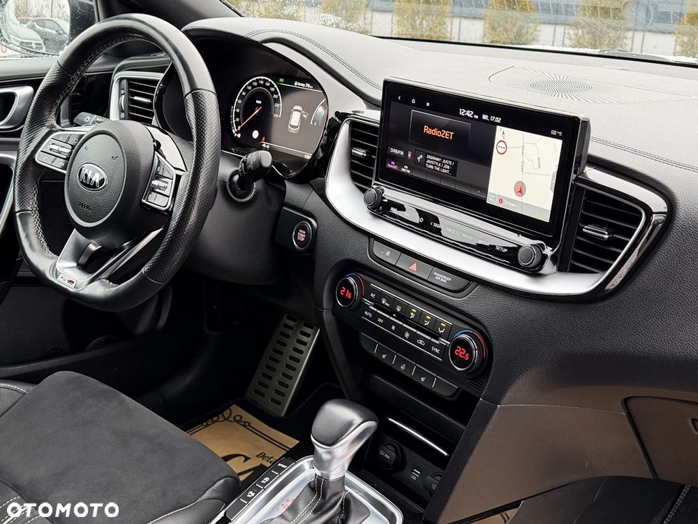 Kia ProCeed 1.5 T-GDI DCT7 OPF GT LINE - 16