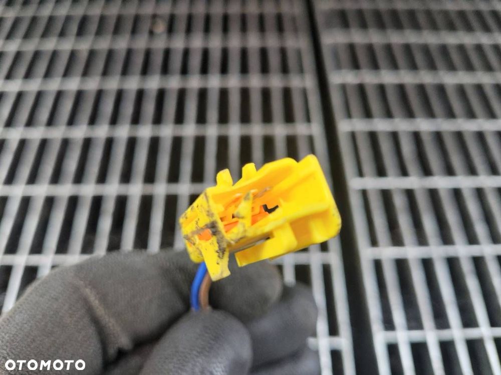 FOTEL PRAWY PRZÓD SEAT ALTEA 5P1 EUROPA - 16