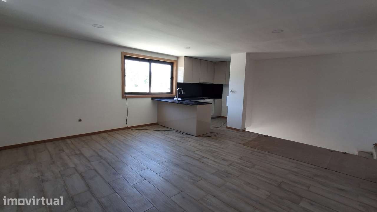 Apartamento T3 novo com 2 casas de banho em Agrela - Grande imagem: 3/12