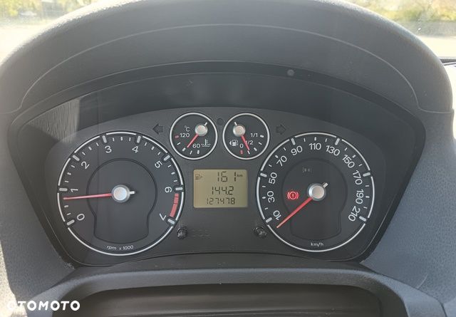 Ford Fiesta 1.3 Style - 9