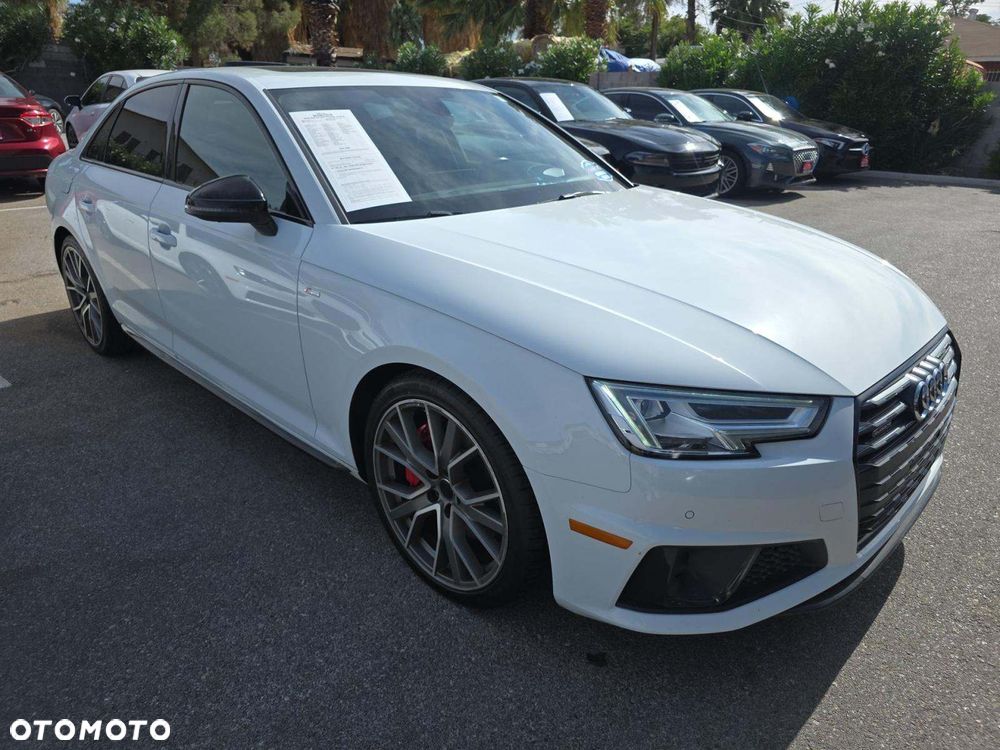 Audi A4 Limousine 45 TFSI quattro S tronic S line - 2
