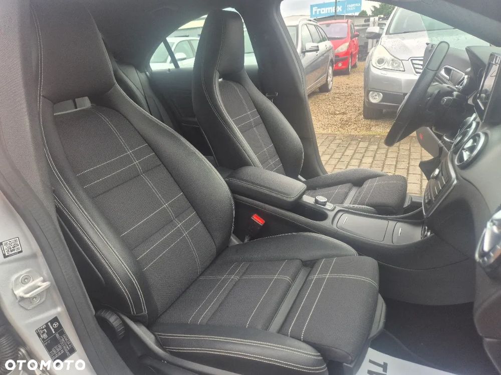 Mercedes-Benz CLA 180 (CDI) d 7G-DCT - 14