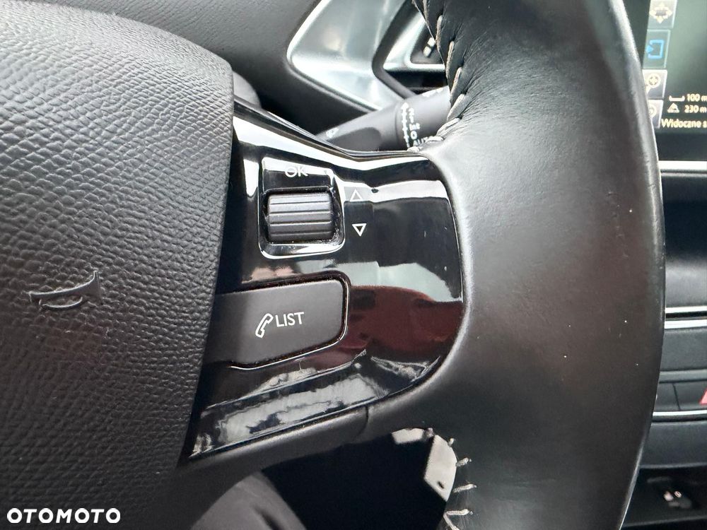 Peugeot 308 PureTech 130 Stop & Start Active - 13