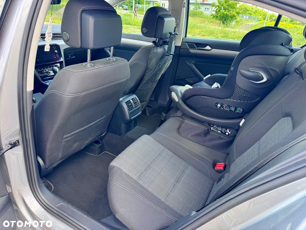 Volkswagen Passat 1.5 TSI EVO Business DSG - 20