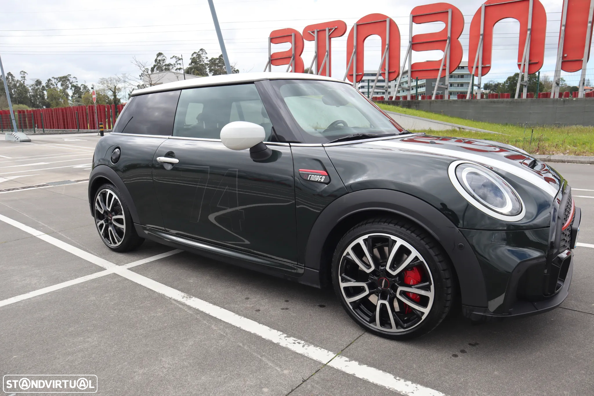 MINI 3 Portas John Cooper Works Plus Auto Desportiva - 3