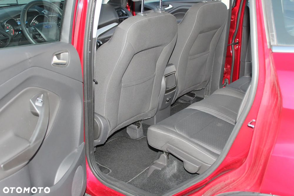 Ford Kuga 1.5 TDCi 2x4 Business Edition - 27