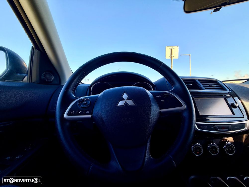 Mitsubishi ASX 1.8 DI-D Instyle NAVI - 28