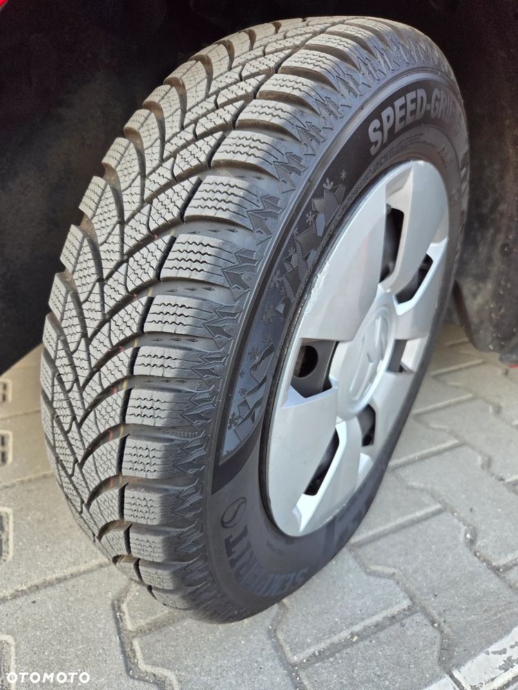 Volkswagen up! street - 26