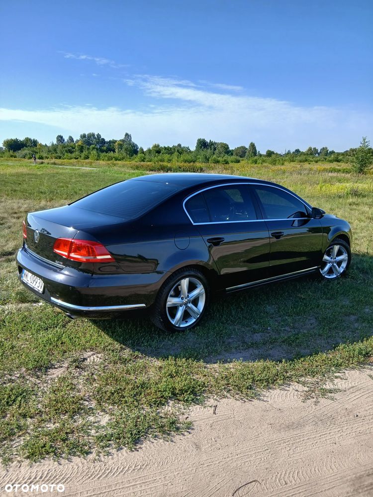 Volkswagen Passat 2.0 TDI 4Mot Highline DSG - 1