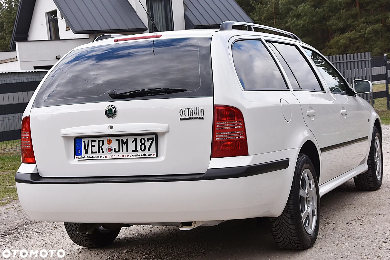 Skoda Octavia 1.6 Combi Ambiente - 5