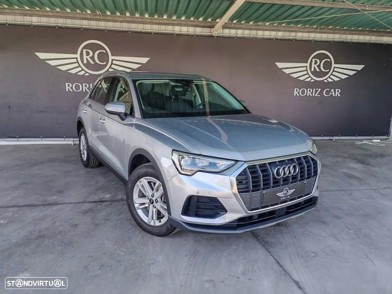 Audi Q3 45 TFSIe S tronic — fotografia 2