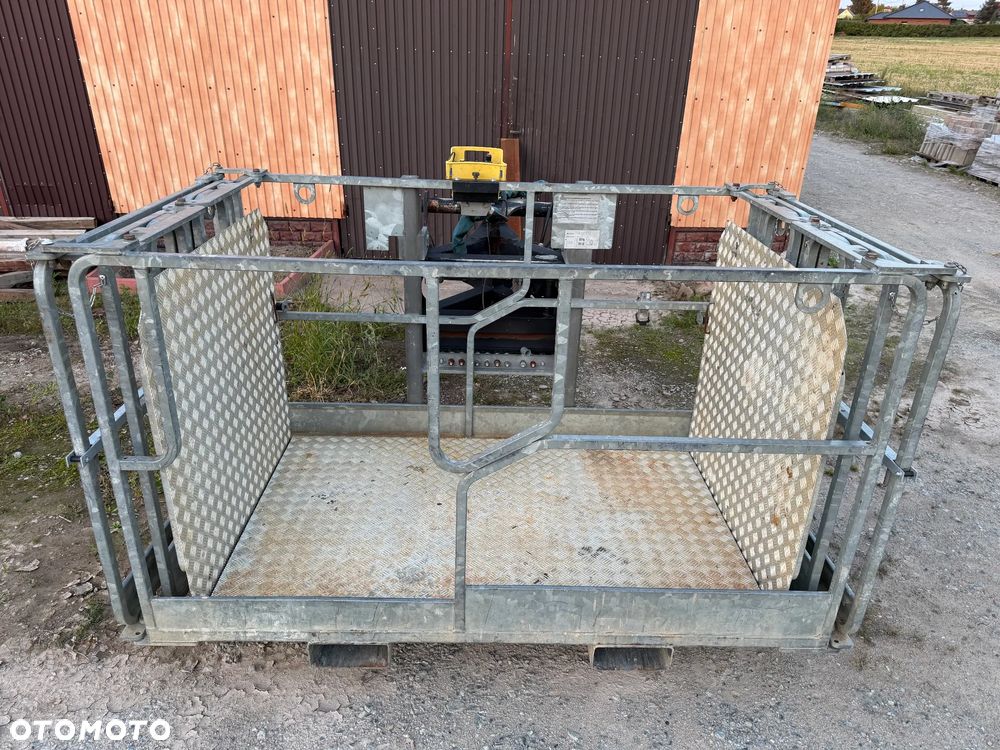 Manitou MRT 1432 - 8
