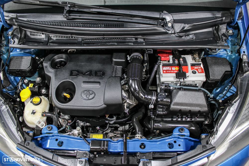 Toyota Yaris 1.4 D-4D Comfort+P.Style - 14