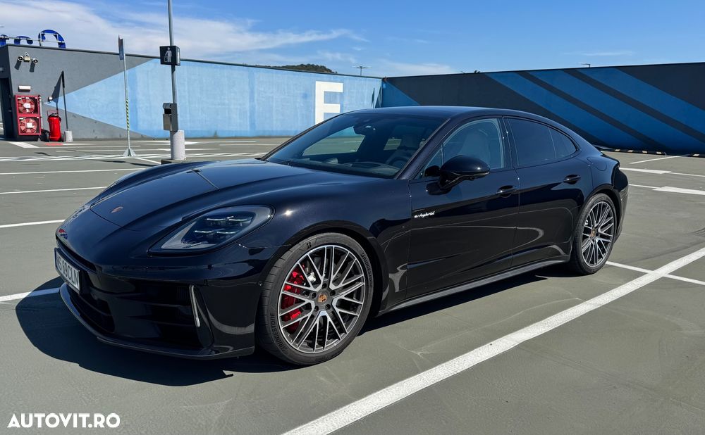 Porsche Panamera 4S E-Hybrid - 1