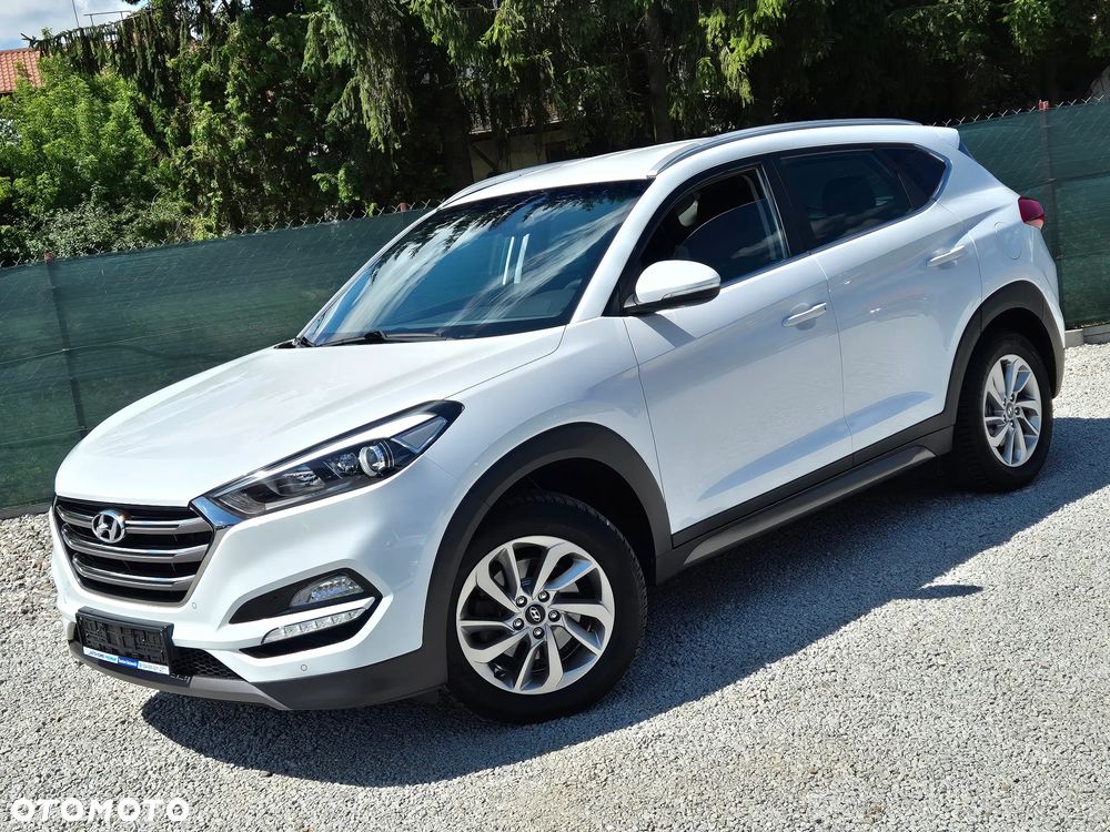 Hyundai Tucson 2.0 CRDI 4WD Automatik Style - 8