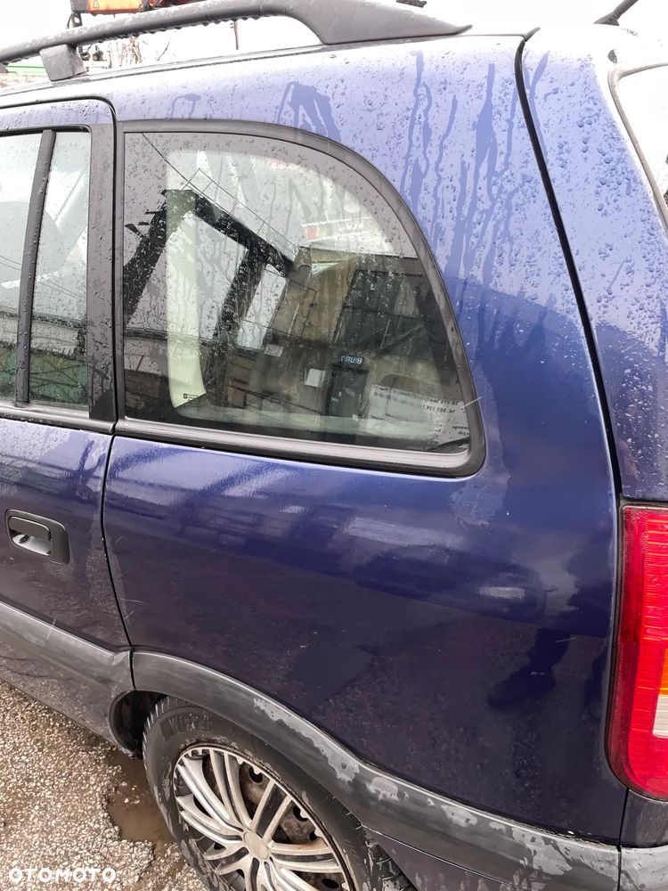 BLOTNIK PRAWY LEWY TYL CWIARTKA OPEL ZAFIRA A Z282 - 2