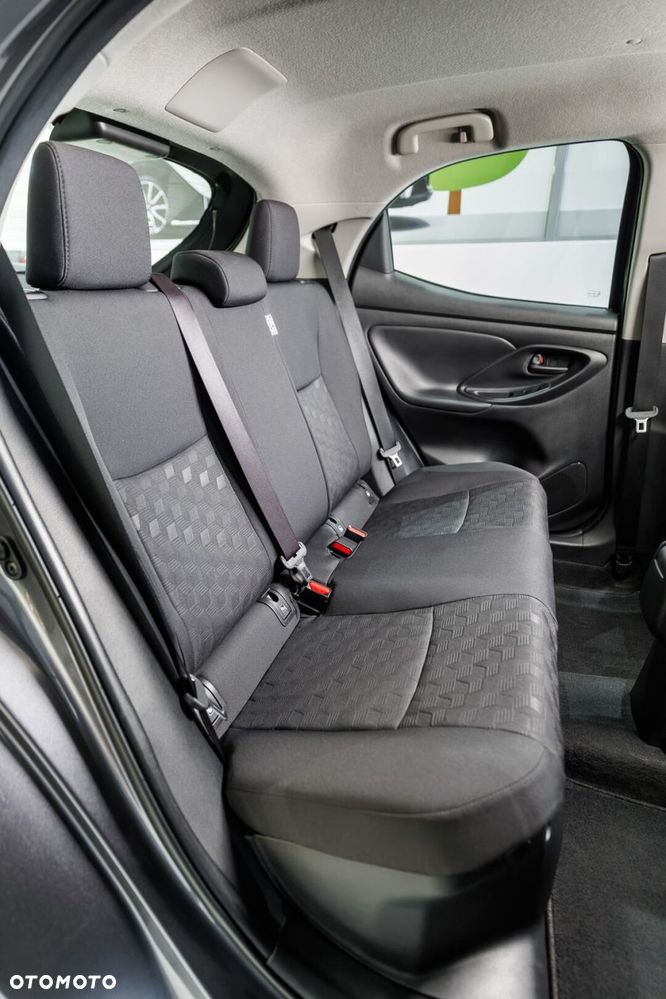 Toyota Yaris Hybrid 1.5 Comfort - 24