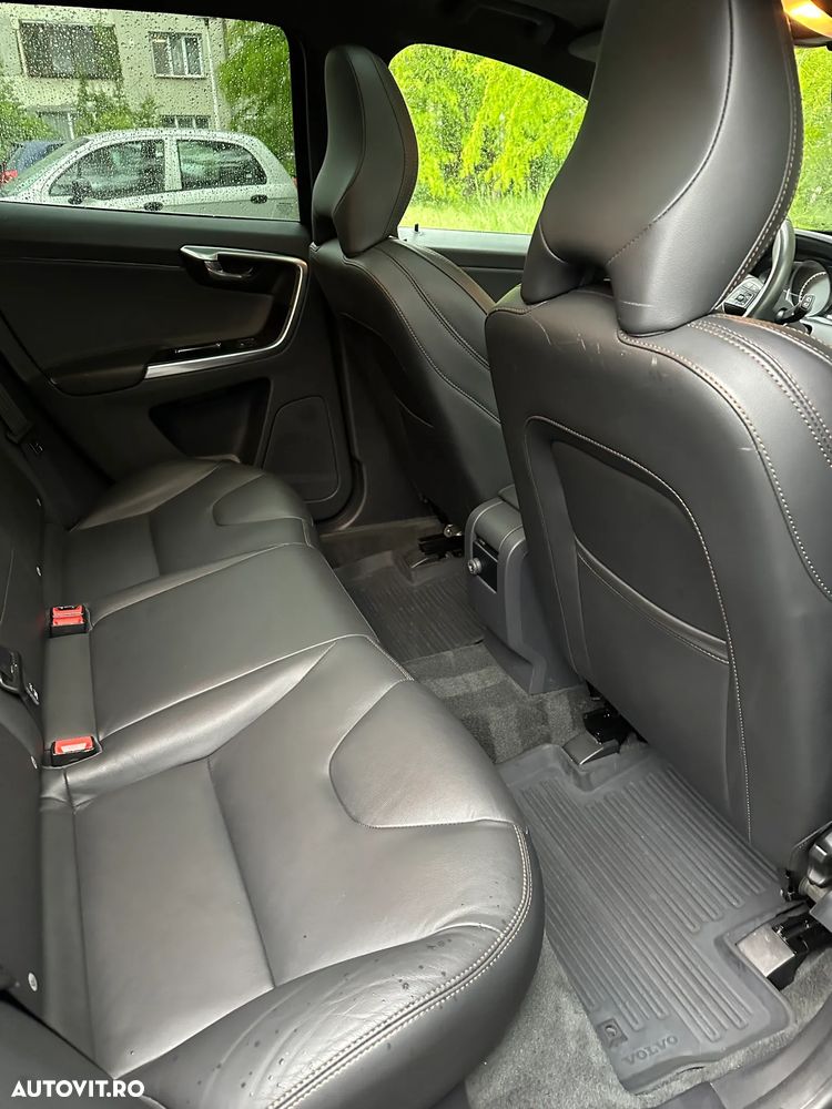 Volvo XC 60 D3 Inscription - 10