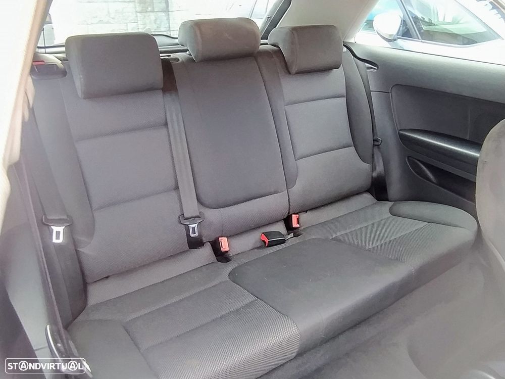 Audi A3 1.6 TDI DPF Attraction - 27