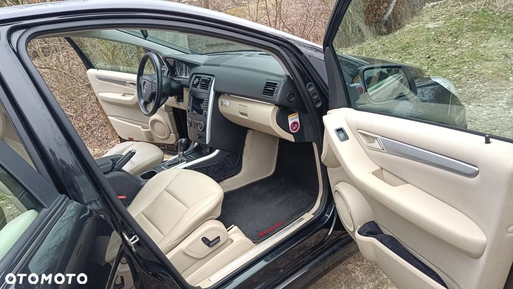 Mercedes-Benz Klasa B 200 CDI Autotronic Grand Edition - 13