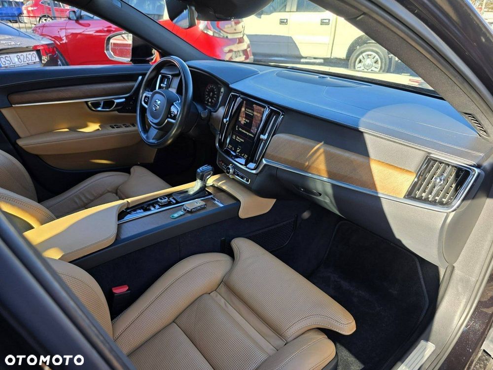 Volvo S90 T6 AWD Inscription - 28